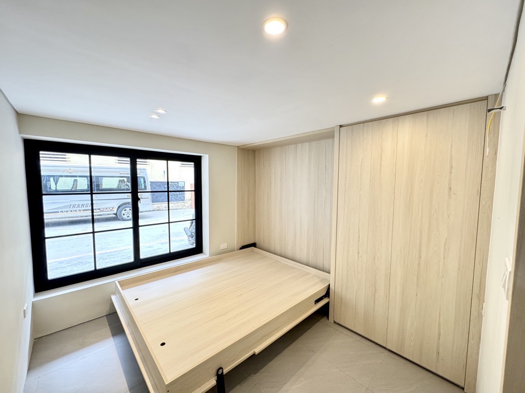 BÁN NHÀ TẬP THỂ TẦNG 1 – LÔ GÓC, 70M2  Ô TÔ ĐỖ CỬA 5.6 TỶ - Ảnh 3