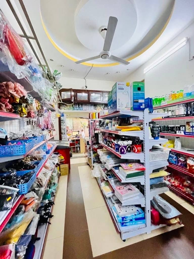 Bán nhà phố Chùa Bộc 66m2, 5 tầng kinh doanh sầm uất giá chỉ 16.3 tỷ trung tâm Đống Đa - Ảnh 1
