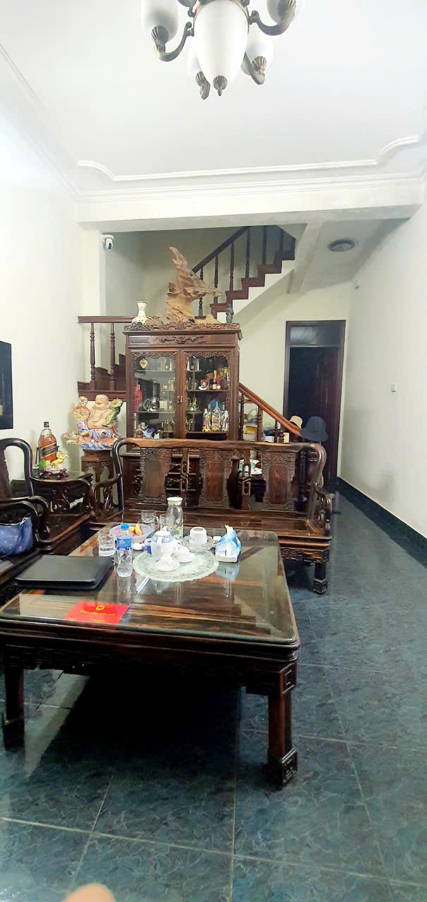 BÁN NHÀ MẶT PHỐ ĐOẠN ĐẸP NHẤT HOÀNG NHƯ TIẾP 80M, 4T, MT4.2M, NHÀ 2 THOÁNG, CHỦ HỢP TÁC. - Ảnh 3