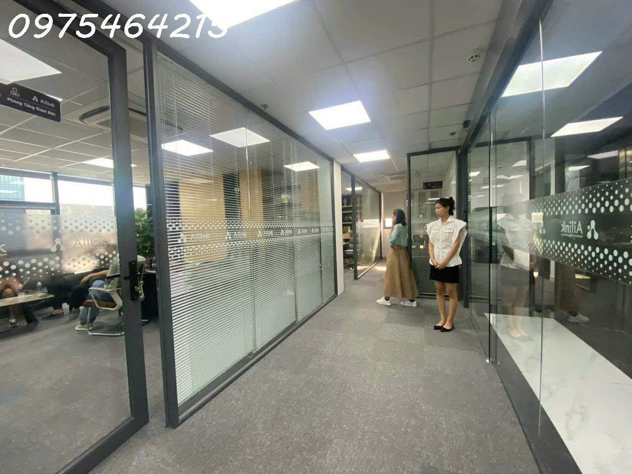 Bán  nhà văn phòng đường Nguyễn Huy Tưởng, Phường 6, Quận Bình Thạnh – TP.HCM - Ảnh chính