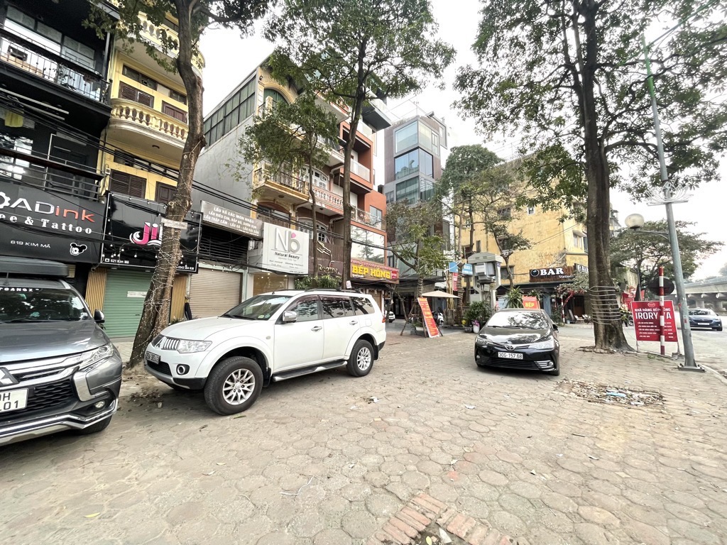 Bán nhà mặt phố Kim Mã 33m2 lô góc 2 thoáng vỉa hè 10m nhỉnh 15 tỷ hiếm Ba Đình - Ảnh 2