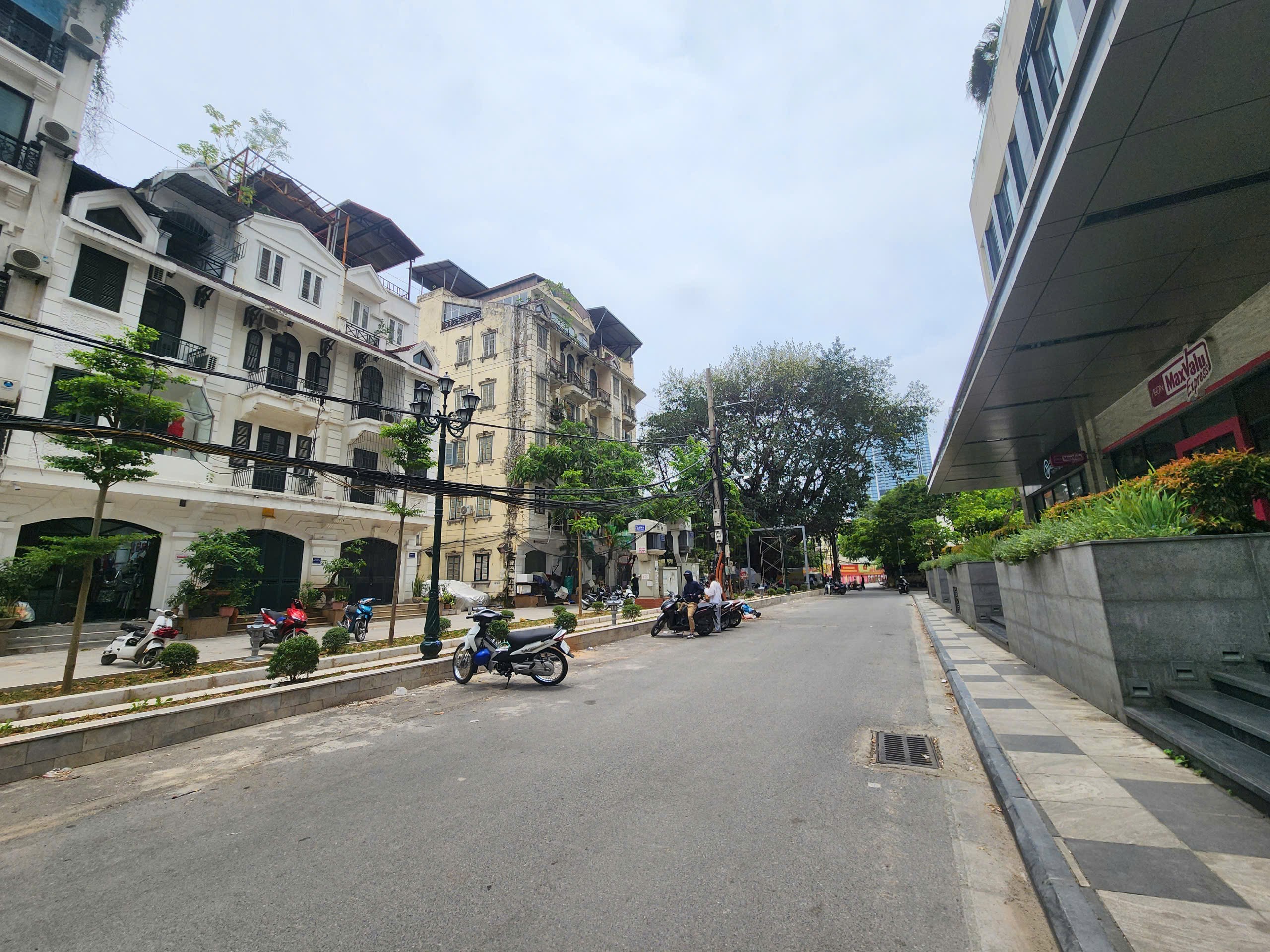 Bán nhà dân xây ngõ 343 Đội Cấn, ngõ ô tô đỗ ngày đêm, tiện ích hoàn hảo - Ảnh chính