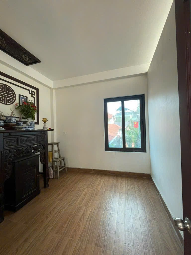 Bán nhà dân xây ngõ 343 Đội Cấn, ngõ ô tô đỗ ngày đêm, tiện ích hoàn hảo - Ảnh 2