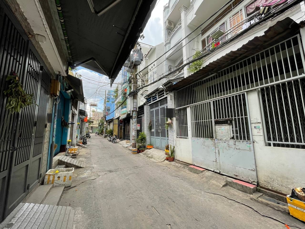 Bán Nhà 65m² Hẻm xe hơi 5m, 3PN, Lương Thế Vinh, Tân Phú, 6.5 tỷ - Ảnh chính