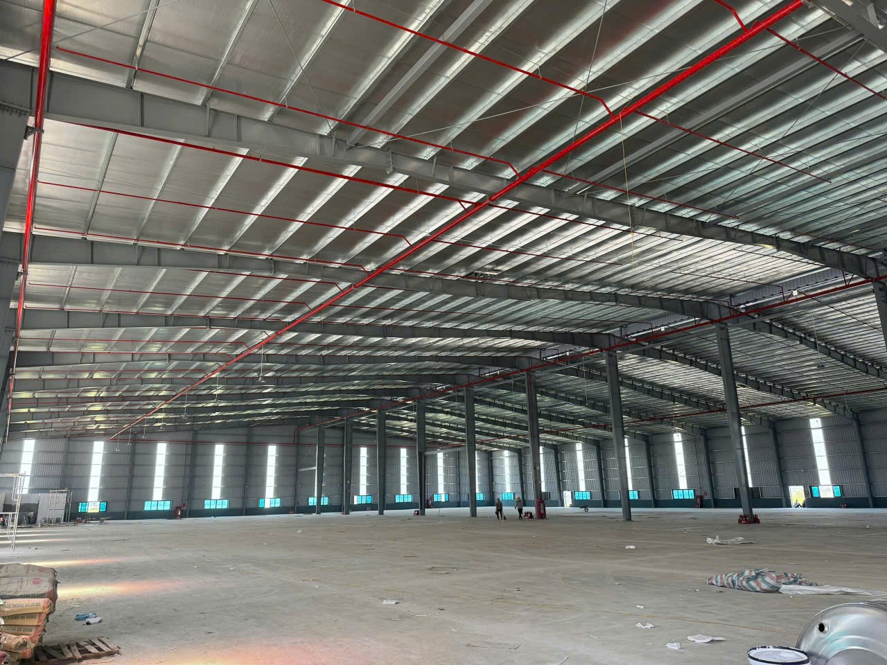 THUÊ NHÀ XƯỞNG 4000m2 TRONG KCN YÊN MỸ. Tỉnh HƯNG YÊN - Ảnh 1