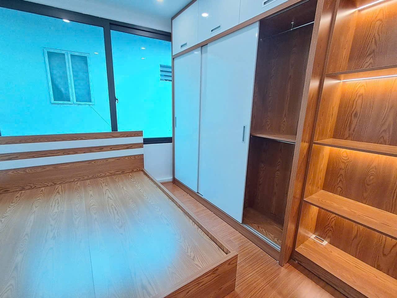 Bán Nhà Phố Thịnh Quang 32/50/20m2 x 4 tầng, nhà mới kính koong full nội thất Chủ mới về sẵn ở, giá - Ảnh 1