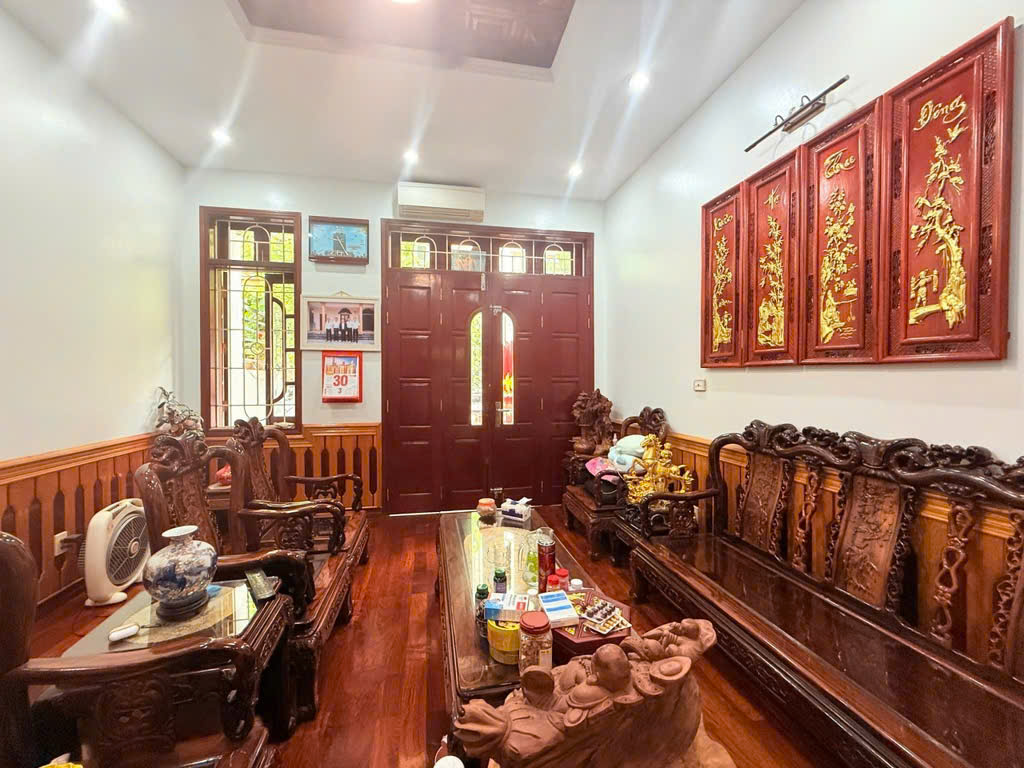 BÁN NHÀ XUÂN LA, PHÂN LÔ, ÔTÔ TRÁNH, VỈA HÈ RỘNG, KINH DOANH, 60M2 GIÁ 18 TỶ 680 - Ảnh chính
