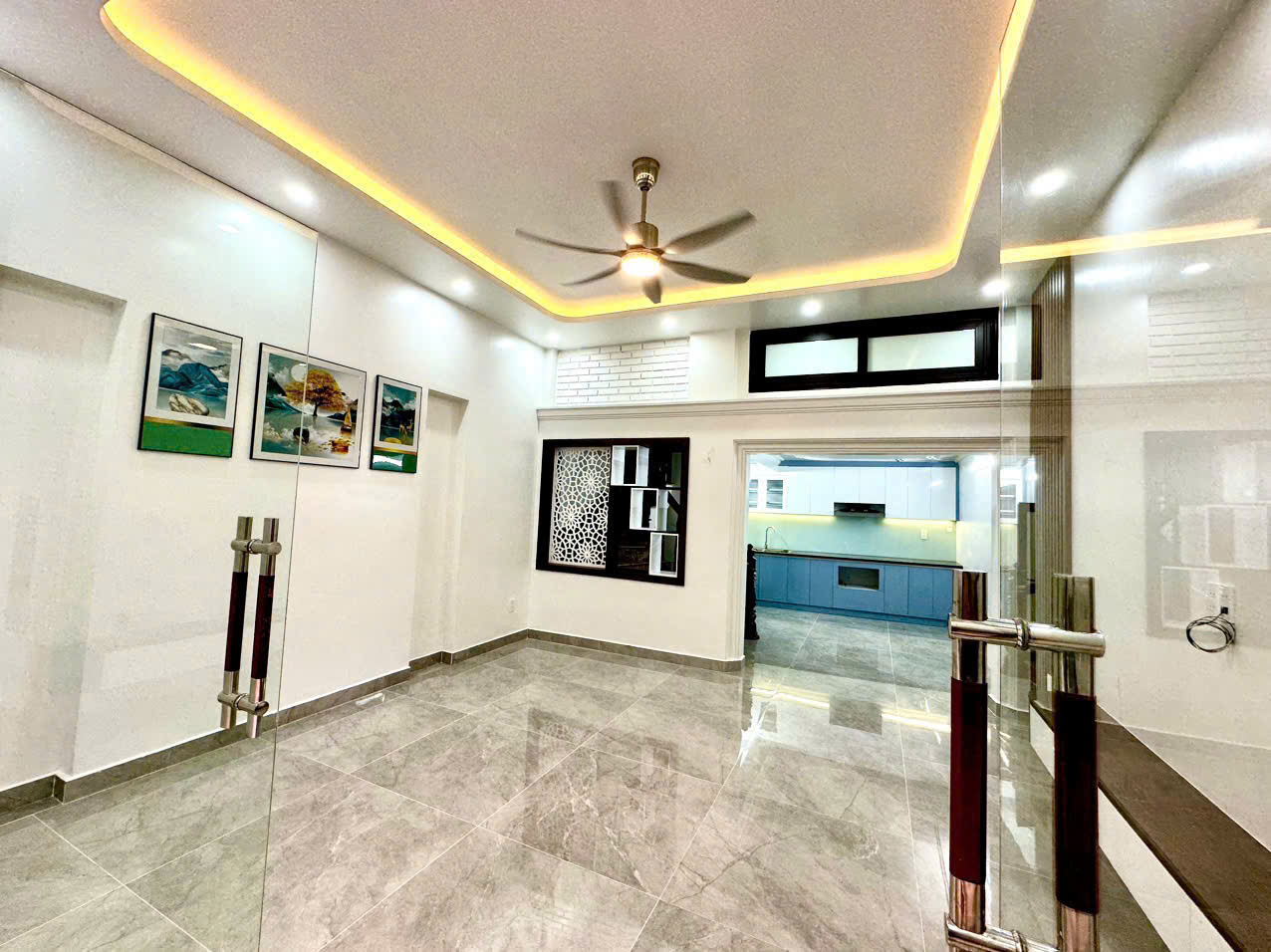 Siêu phẩm Nhà 4 Tầng Hào Khê, Lạch Tray, Ngô Quyền, Hải Phòng. SÂN CỔNG RỘNG THOÁNG. Để được 30 xe - Ảnh 1