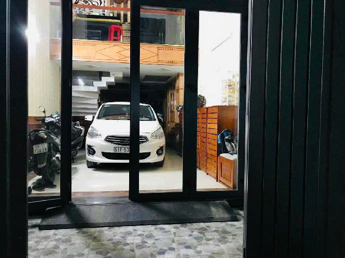 Bán nhà khu đồng bộ gần Emart Phan Huy Ích, 5 phòng ngủ, hẻm 5m, chỉ 6 tỷ nhỉnh - Ảnh 1