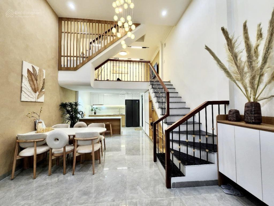 Bán nhà Hoàng Liệt - 45m2 - nhà đẹp - ở luôn - ngõ to - gần phố - giá 7.59 tỷ - SĐCC - Ảnh chính