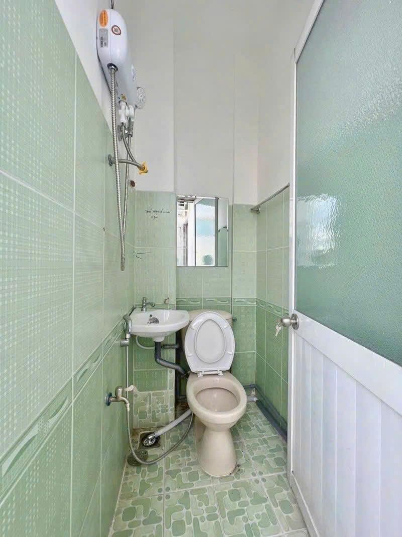 **Bán nhà hẻm 71 Nguyễn Bặc ** phường 3 Tân Bình 130m2 5 tầng; 13 tỷ - Ảnh 2