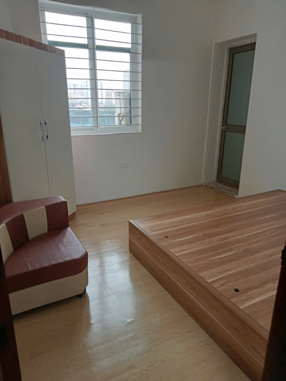 Bán căn hộ Thông Tấn - mặt phố 122 Trần Hữu Dực, Nam Từ Liêm 45m, 2 ngủ giá 1.43 tỷ - Ảnh 1