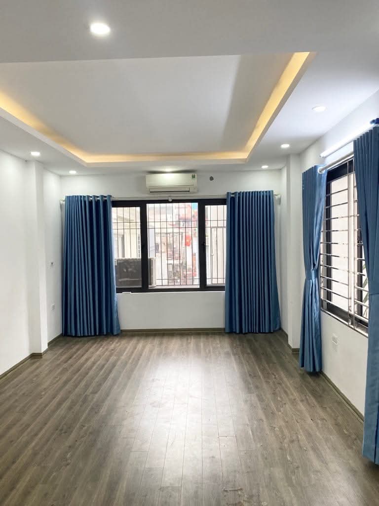 **BÁN NHÀ 5 TẦNG - CHỈ 7 TỈ, DIỆN TÍCH 30M2, MỚI - ĐẸP!** - Ảnh 1