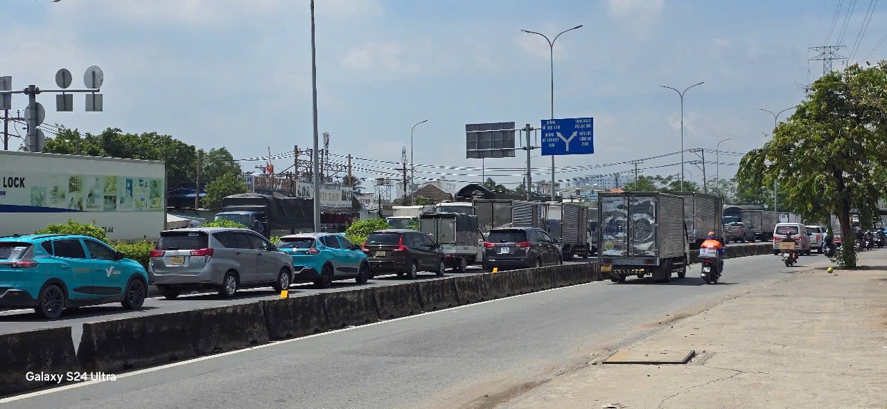 Bán nhà mặt tiền 38x105m giá 88 tỷ Đường Quốc Lộ 1A - Ảnh chính