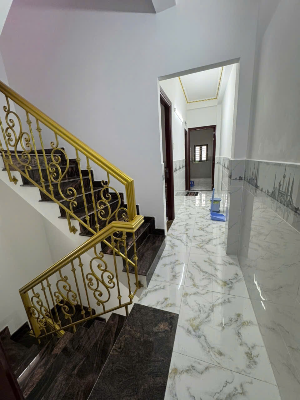 BÁN NHÀ HẺM Ô TÔ THÔNG, MỚI XÂY, VẬT TƯ CAO CẤP, KIỂU TÂN CỔ ĐIỂN 272m² SÀN, 7 tỷ3 - Ảnh 8