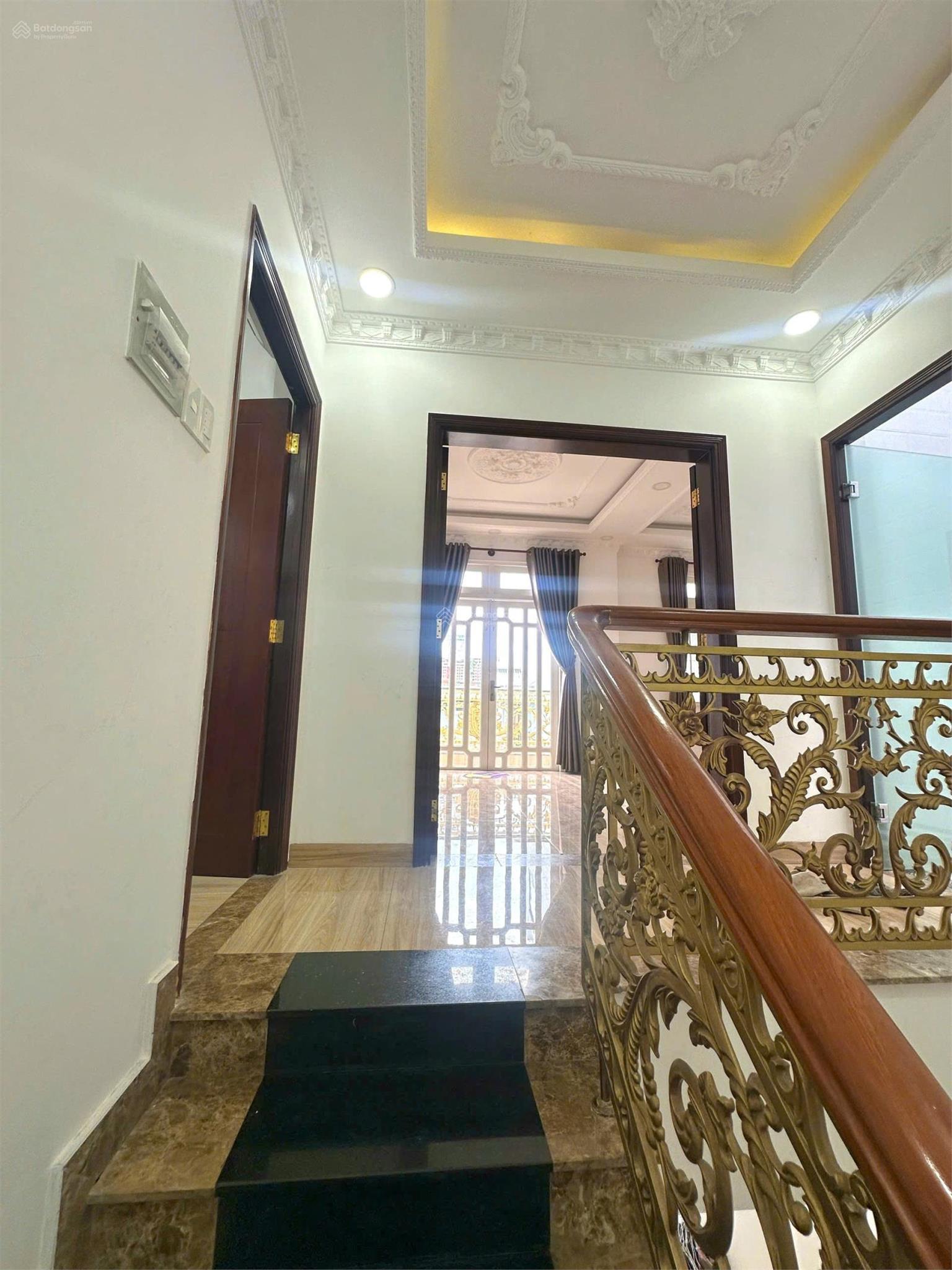 **Xíu 13Tỷ-Biệt thự góc 2 mặt tiền  đường số 11 gần Aeon Tân Phú. Mới Đẹp Vào Ở Ngay - Ảnh 3