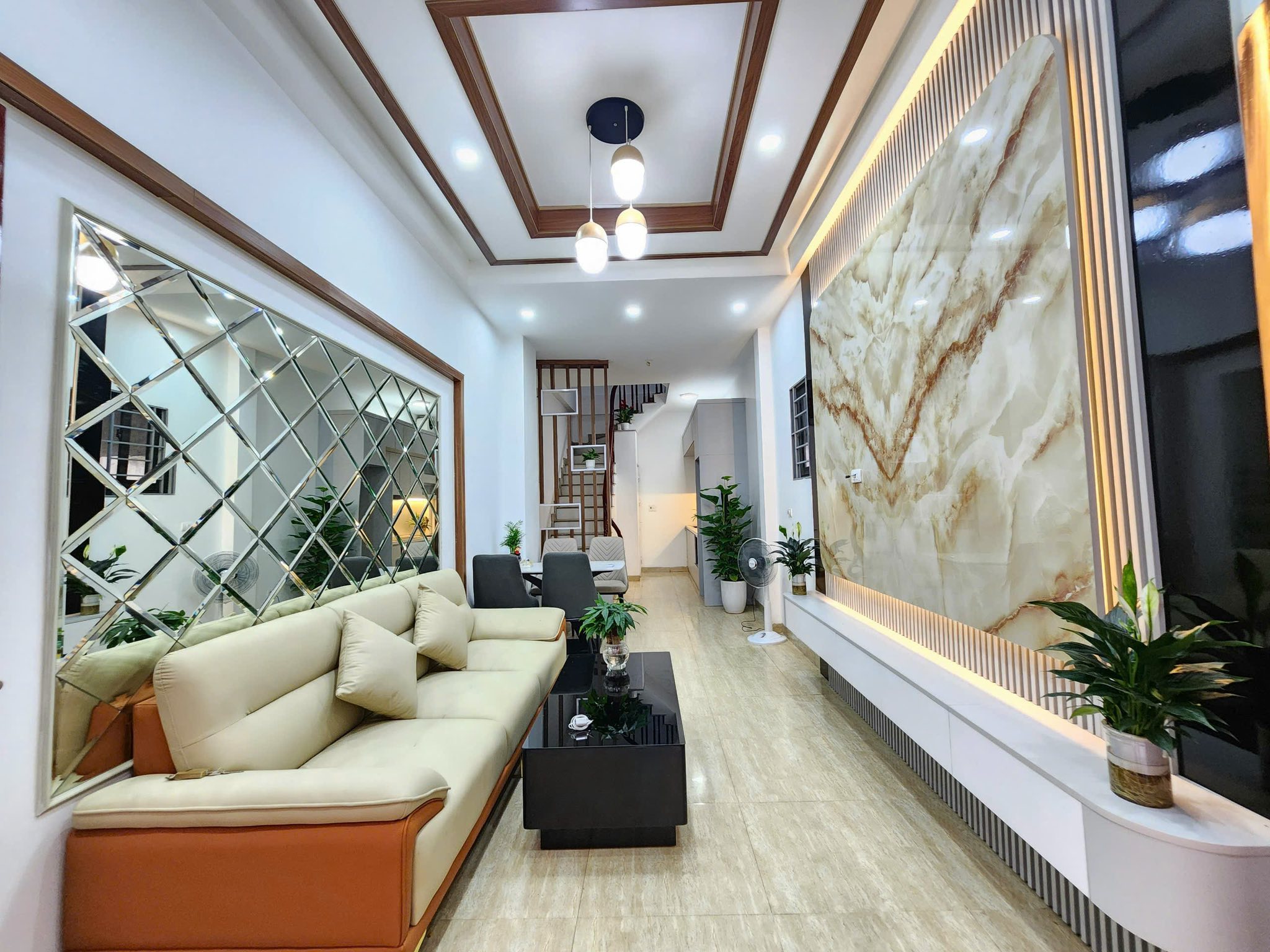 Bán nhà Giáp Nhị  oto gần nhà đẹp 36m2 4 T 3,2 MT giá chị 7,65 Tỷ - Ảnh 1