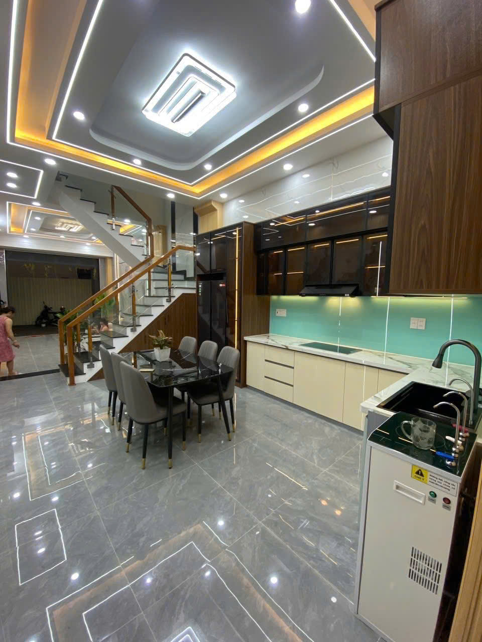 BÁN NHÀ 3 TẦNG (4x15) ĐẸP GIÁ TỐT – THẠNH LỘC 48, QUẬN 12 – CHỈ 5.3 TỶ - Ảnh 1