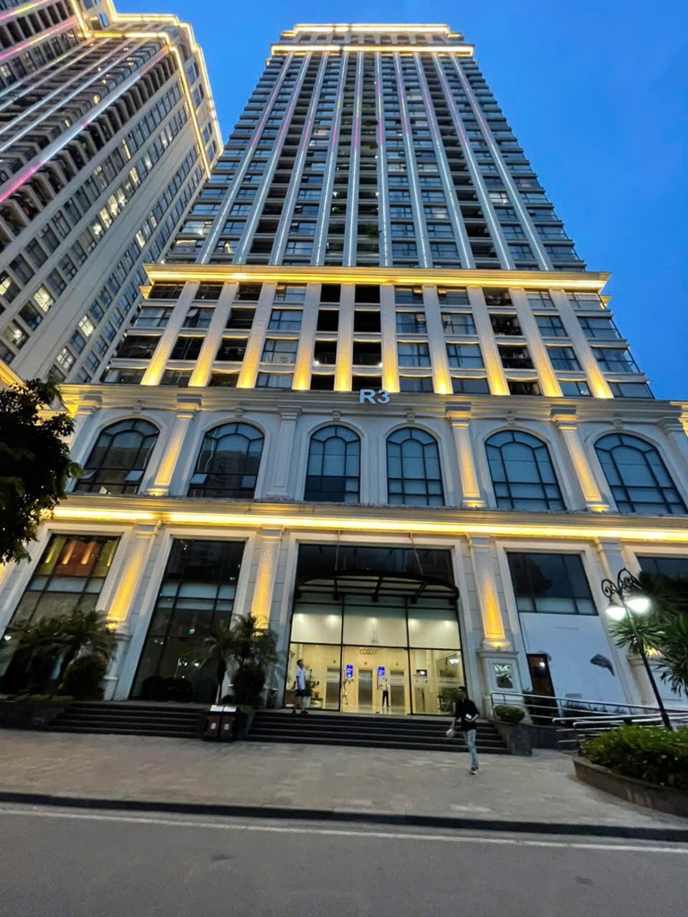 (Tin thật 100%) CH lô góc 100m2 x 3PN tại R3 Sunshine Riverside - Nội thất 600 triệu - BC Đông Bắc - Ảnh 4