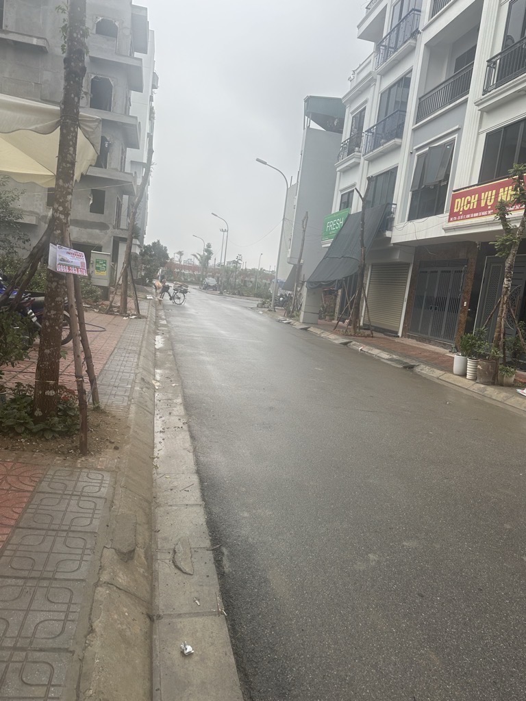 MẢNH ĐẤT 80m MẶT TIỀN 6m 24 tỷ NGỌC THỤY,GẦN CÔNG VIÊN KHAI SƠN,LONG BIÊN - Ảnh 1