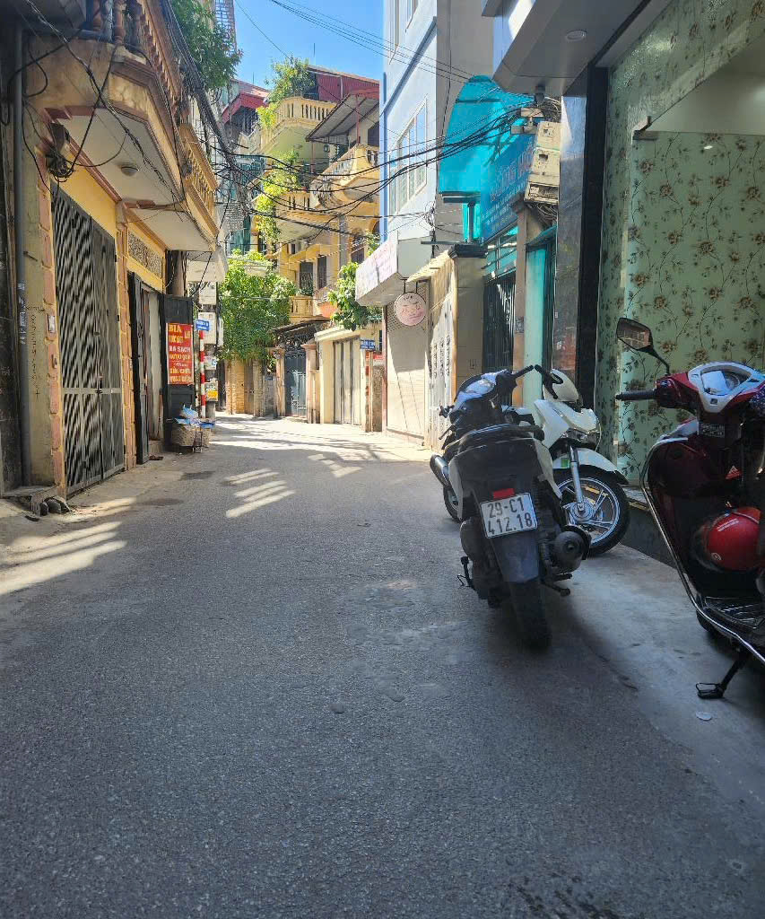 KẾ BÊN ROYAL CITY– VỈA HÈ, Ô TÔ TRÁNH – KINH DOANH ĐỈNH<br>SỔ VUÔNG – GIÁ CHỈ 8.1 TỶ - Ảnh chính