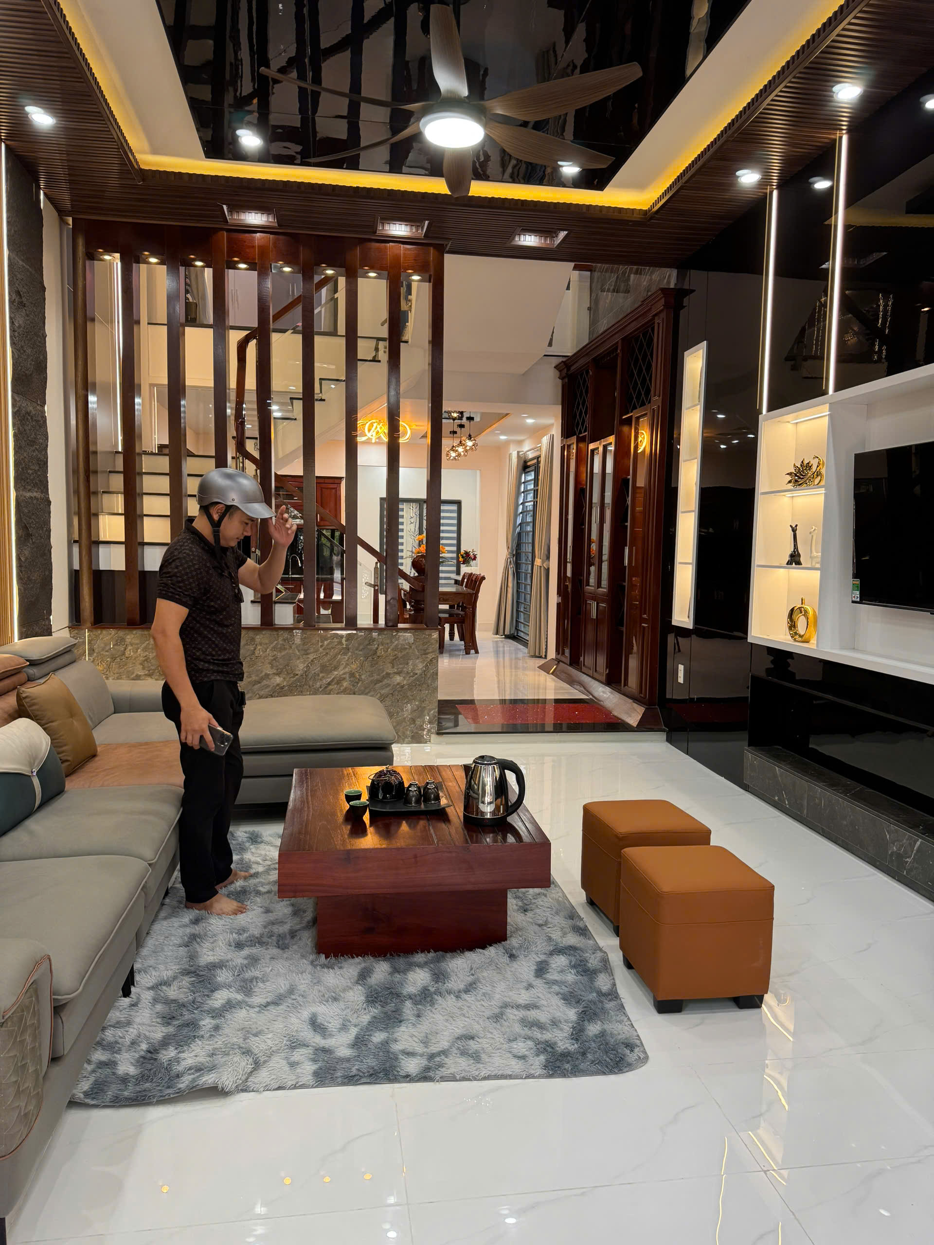 + Trung Tâm Cẩm lệ, Nhà 3 tầng Lê Kim Lăng, đường 7,5m lề 9m, gần sân bay và lê đại hành. - Ảnh 2