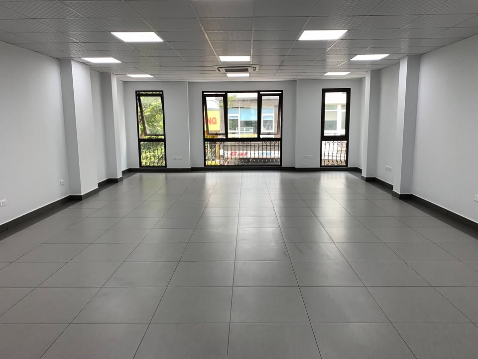 BÁN GẤP NHÀ PHỐ LÊ TRỌNG TẤN, PHÂN LÔ Ô TÔ TRÁNH_DT 90M2, 4 TẦNG, MT 5M, 24TỶ - Ảnh 3