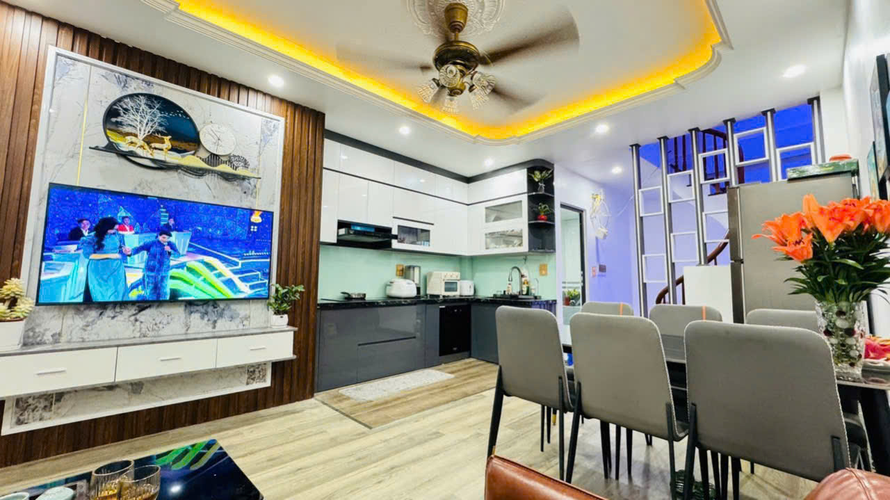 CĂN GÓC 30M * 5 TẦNG TRỤC CHÍNH YÊN VĨNH KIM CHUNG HOÀI ĐỨC - Ảnh 1