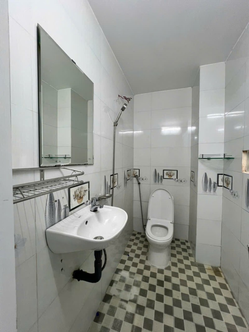 Bán nhà 128m², 4PN, 3WC, ngõ Linh Chiểu, Thủ Đức - 9.8 tỷ - Ảnh 4