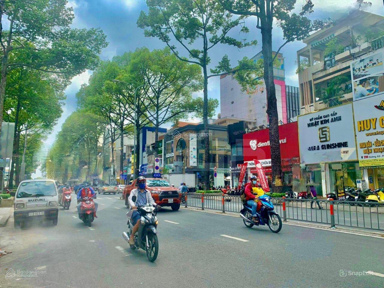 *++ HƠN 26 TỶ - Bán Gấp Nhà Mặt Tiền Ba Tháng Hai 7 Tầng+Thang Máy (4,3x16) Hoàn Công Đủ - Ảnh 2