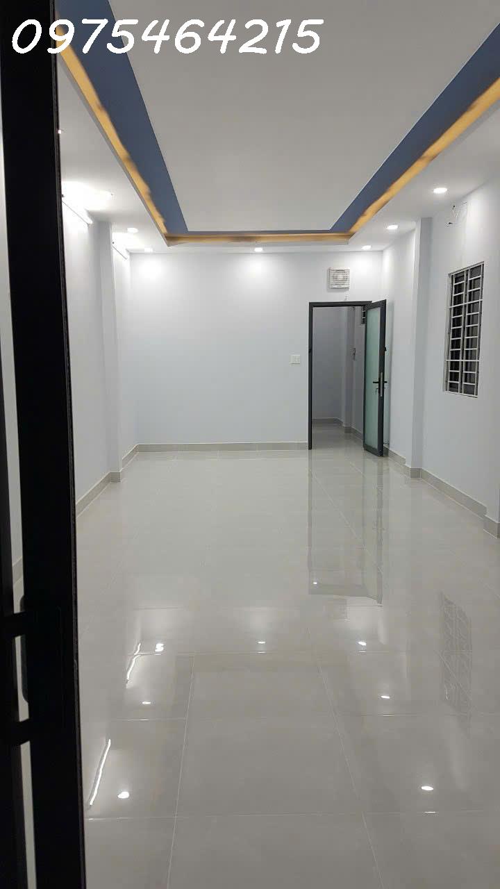 Bán nhà phố Tây Bùi Viện – trung tâm Quận 1, hợp đồng thuê cao, lợi nhuận ổn định - Ảnh 2