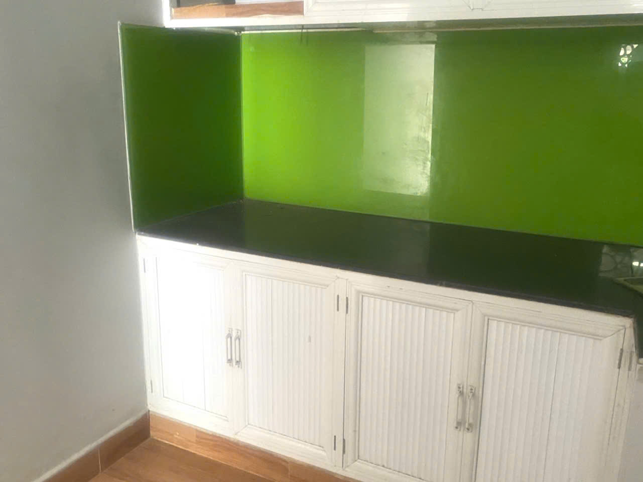 MẶT TIỀN SIÊU HIẾM, Quận 9, DTSd 55m2, cho thuê 9tr/tháng, chỉ 2ty hơn - Ảnh chính