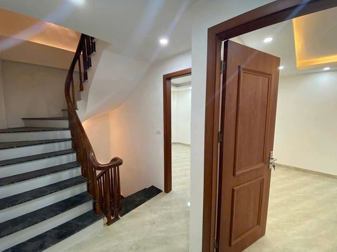 BÁN NHÀ DI TRẠCH, HOÀI ĐỨC, HÀ NỘI-45.3M-6 NGỦ-MẶT TIỀN 3M- GIÁ CHỈ 5,2 TỶ - Ảnh 2