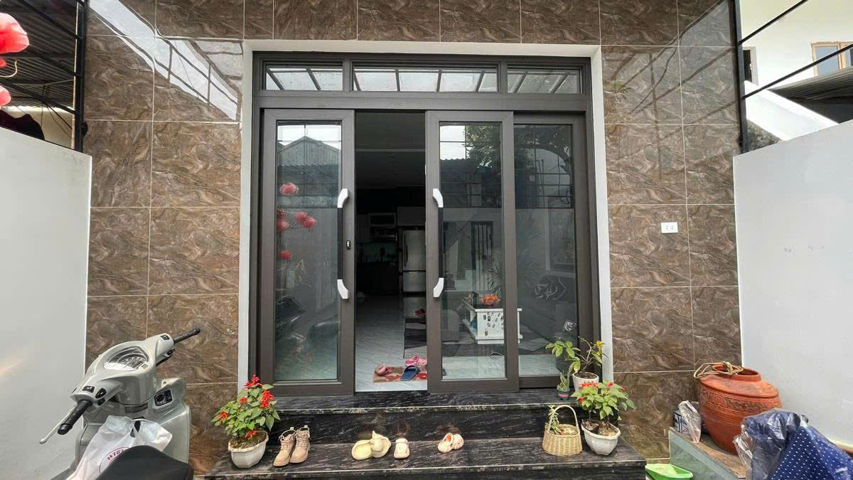 cần bán nhà ngõ thông rộng hưng phúc hoàng mai h - Ảnh 1