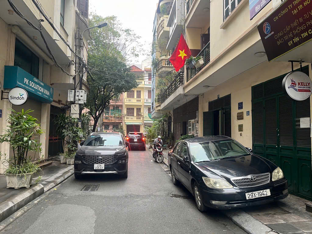 MẶT NGÕ THÔNG KINH DOANH PHỐ VƯƠNG THỪA VŨ Ô TÔ TRÁNH, 45M, GIÁ 13.6 TỶ. - Ảnh chính