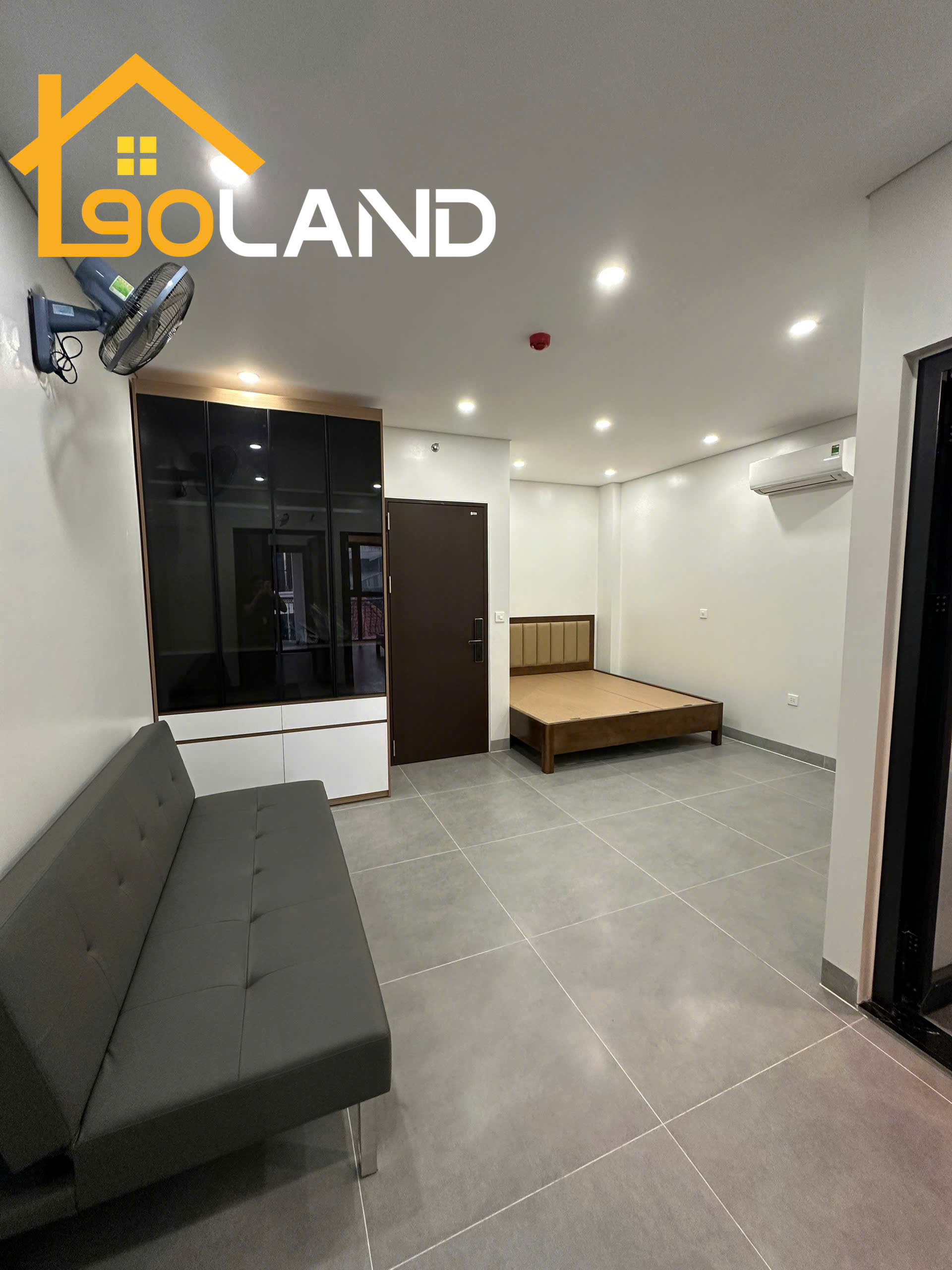 (Cực hiếm) Căn hộ cao cấp 2PN + 2WC 40m2 mới khai trương tại ngõ 63 Lê Đức Thọ - Gần bến xe Mỹ Đình - Ảnh chính