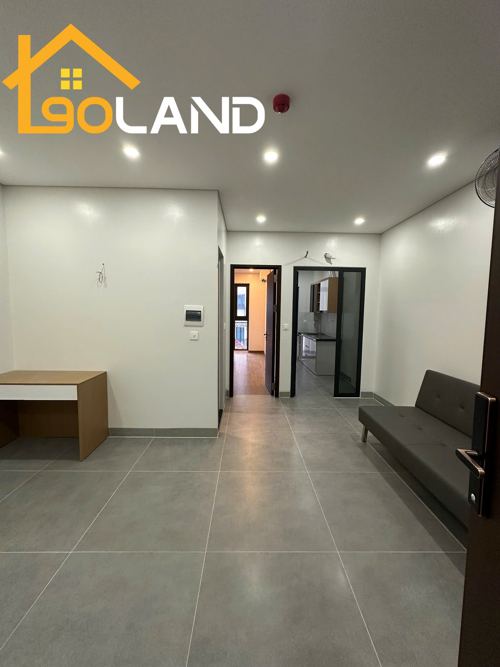 (Cực hiếm) Căn hộ cao cấp 2PN + 2WC 40m2 mới khai trương tại ngõ 63 Lê Đức Thọ - Gần bến xe Mỹ Đình - Ảnh 1
