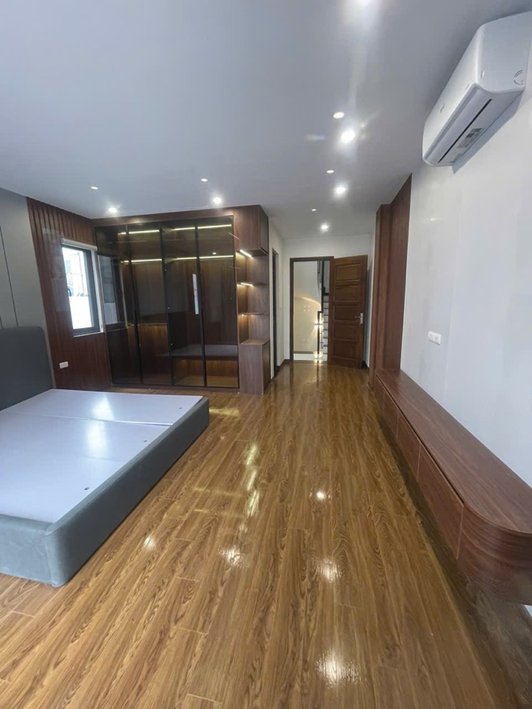 Bán nhà 6T Ngọc Thuỵ 52m x 4m8, Nở Hậu, Lô Góc, Gara oto, khu phân lô dân trí. LH 0936123469 - Ảnh chính