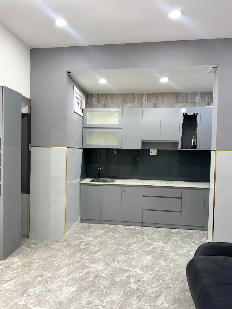 Nhà mới 2 tầng (4.2x15m nở hậu 5.7m) HXH sát đường An Dương Vương P3Q5 - Ảnh 3