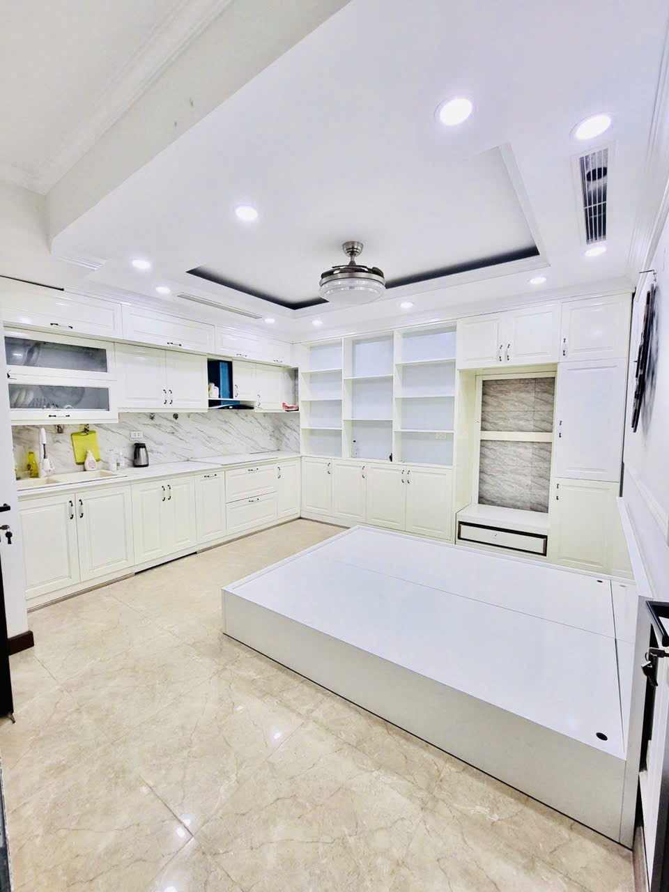 Khương Đình, Bảo Điện Gia Trạch, siêu đẹp, huyền ảo như trong tranh - Ảnh 2
