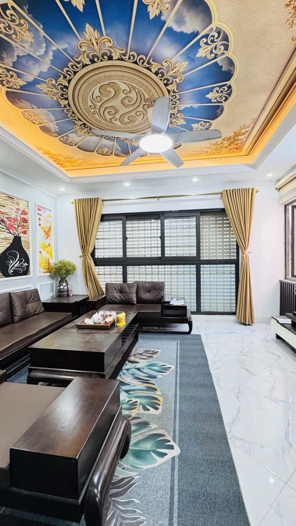 29 Khương Hạ, giảm 300tr, đây là trận đấu của người giàu - Ảnh 1