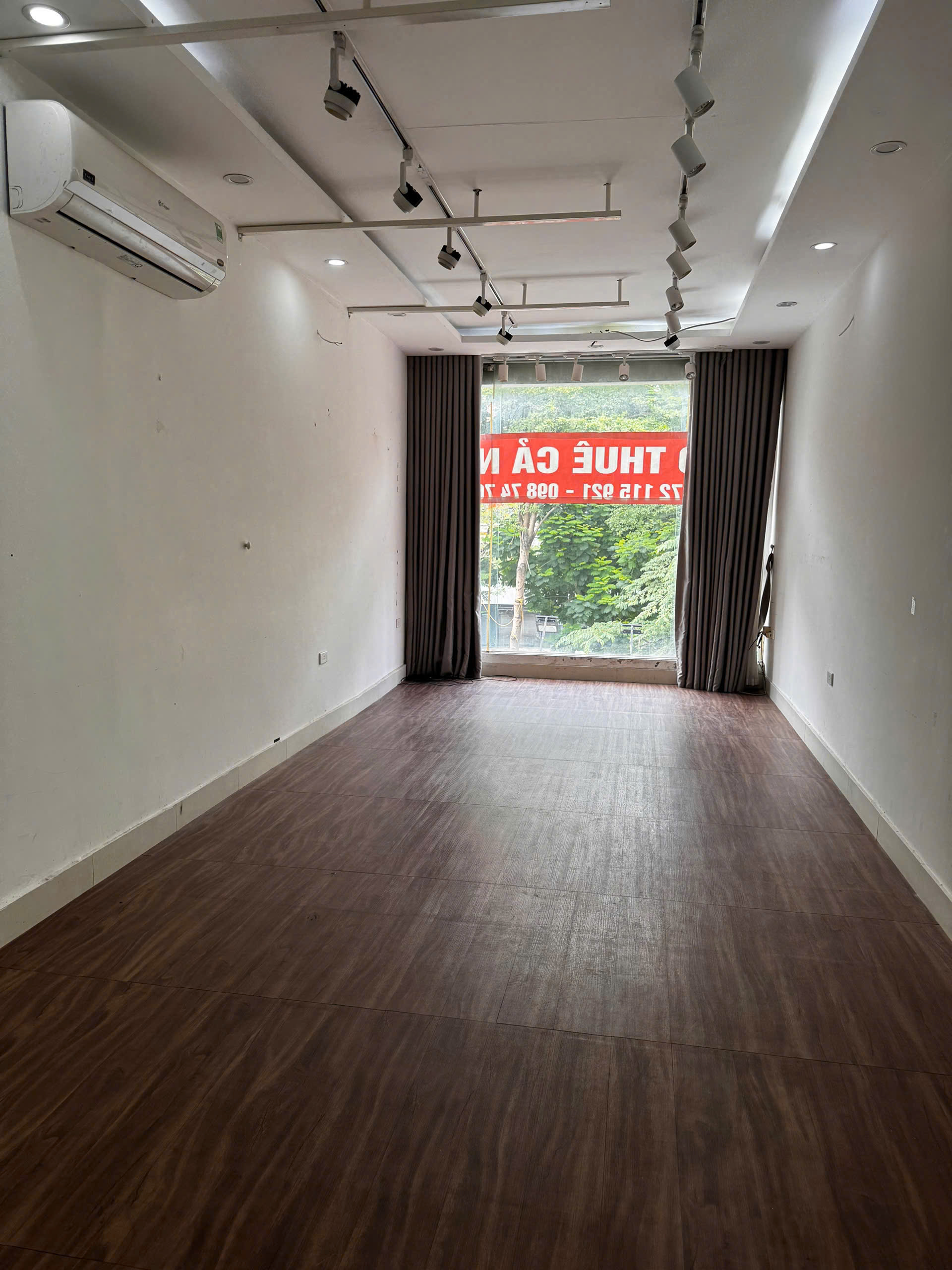 Chính chủ cho thuê cả nhà mặt phố số 354 Thái Hà (nhà treo biển The Alley). - Ảnh 1