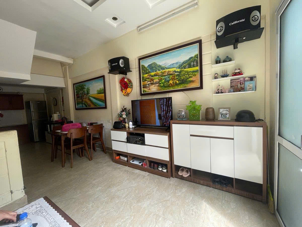 : BÁN NHÀ KHUẤT DUY TIẾN  - Ô TÔ TẢI ĐỖ CỬA - THANG MÁY- NHÀ ĐẸP FULL NỘI THẤT 35m giá chỉnh 10 tỷ - Ảnh 1