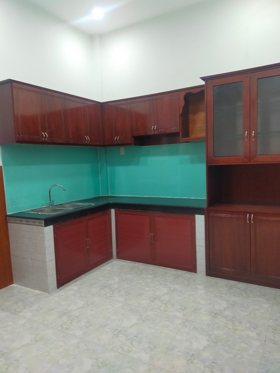 Chính chủ kẹt tiền cần bán gấp nhà Hương lộ 11, Bình Chánh, 81M2, SHR, Giá 1,1T - Ảnh 3