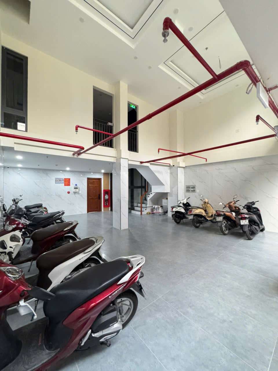 BÁN NHÀ 5 TẦNG – 22 PHÒNG CĂN HỘ DỊCH VỤ DÒNG TIỀN 120tr/THÁNG NGAY MẶT TIỀN NGUYỄN SÚY, TÂN PHÚ - Ảnh 1