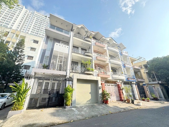 Bán nhà ngay khu trung tâm hành chính Phường 5 Quận 8. Nhà vuông vức, khu an ninh tri thức cao, kế - Ảnh chính