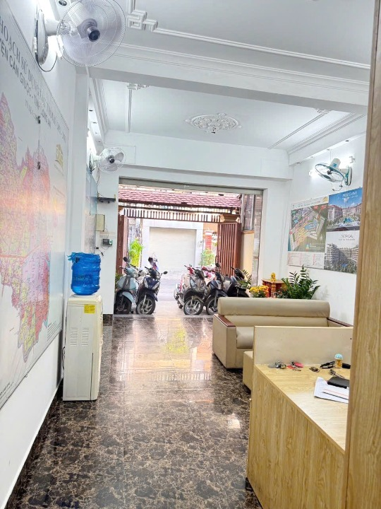 Bán nhà ngay khu trung tâm hành chính Phường 5 Quận 8. Nhà vuông vức, khu an ninh tri thức cao, kế - Ảnh 1