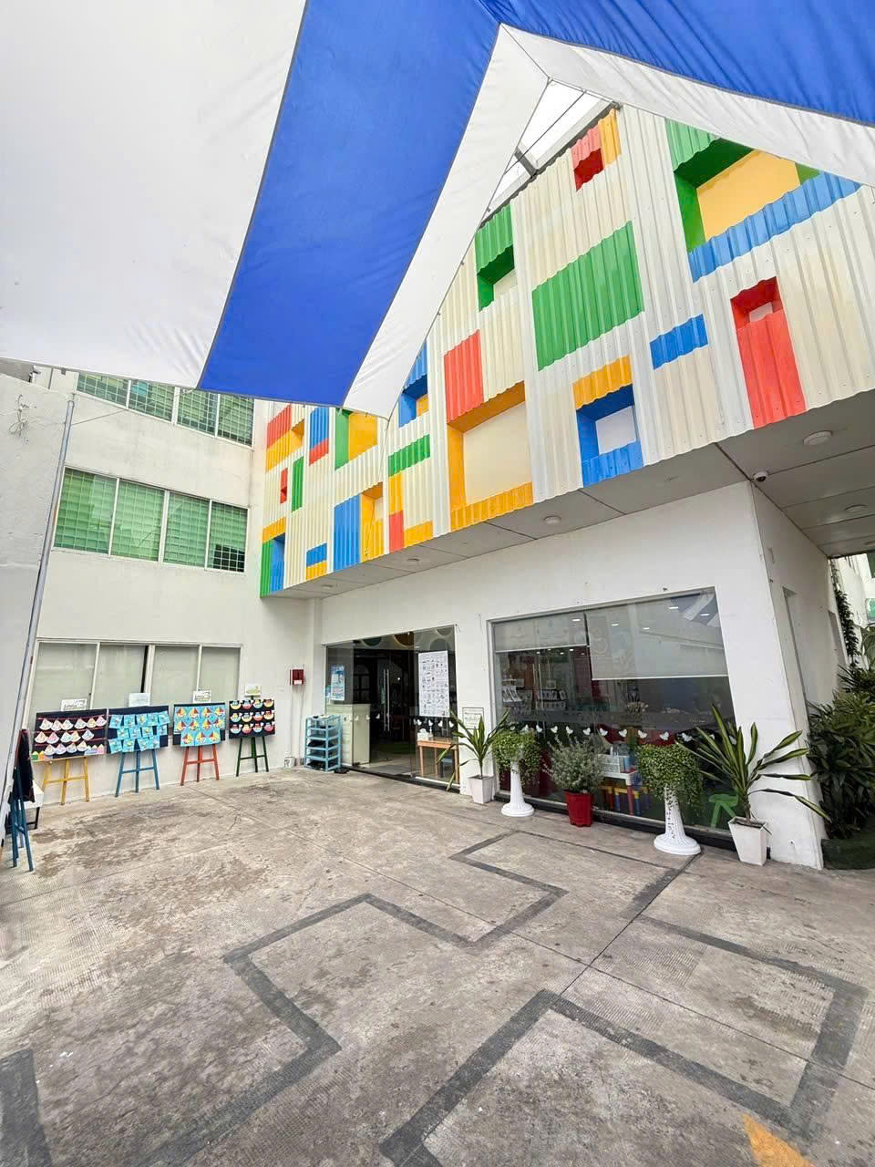 Bán nhà Mặt tiền Cộng Hòa - Tân Kỳ Tân Quý, 865m2 (9/35x40m), 3 Tầng, HĐT 200tr, 240 tỷ - Ảnh 1