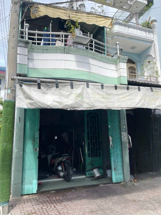 Nhà mặt phố MT Hưng Phú lề đường rộng thoáng thuận tiện cho việc kinh doanh P10 Q8 - Ảnh chính