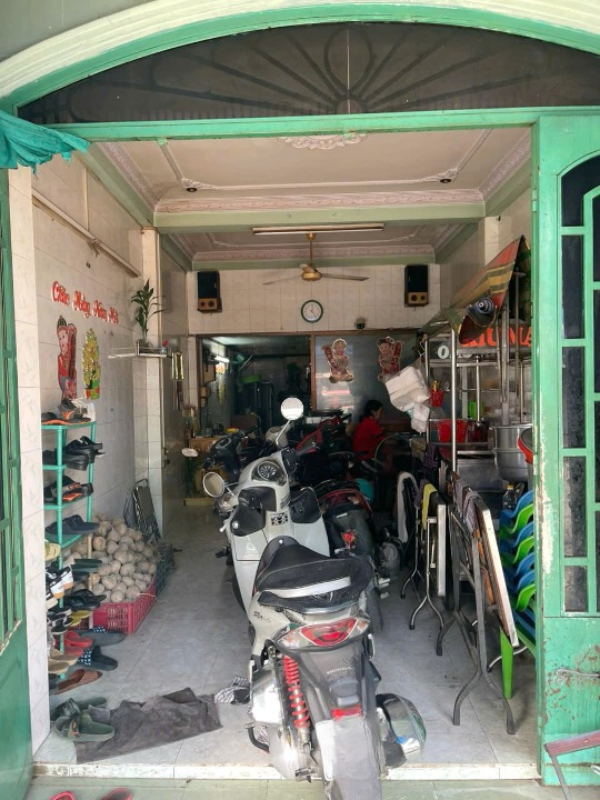 Nhà mặt phố MT Hưng Phú lề đường rộng thoáng thuận tiện cho việc kinh doanh P10 Q8 - Ảnh 1